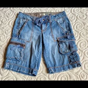 🌟Department of peace boyfriend cargo shorts🌟